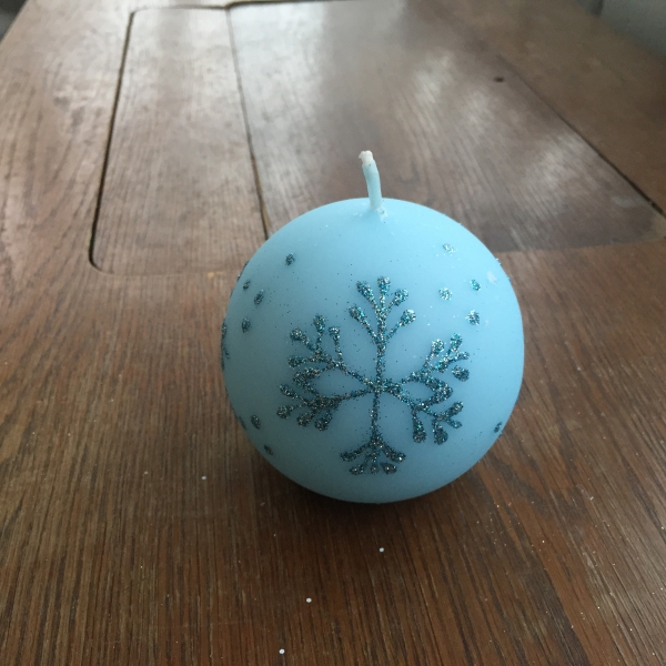 Adventní svíce sněhová vločka koule modrá 8cm
