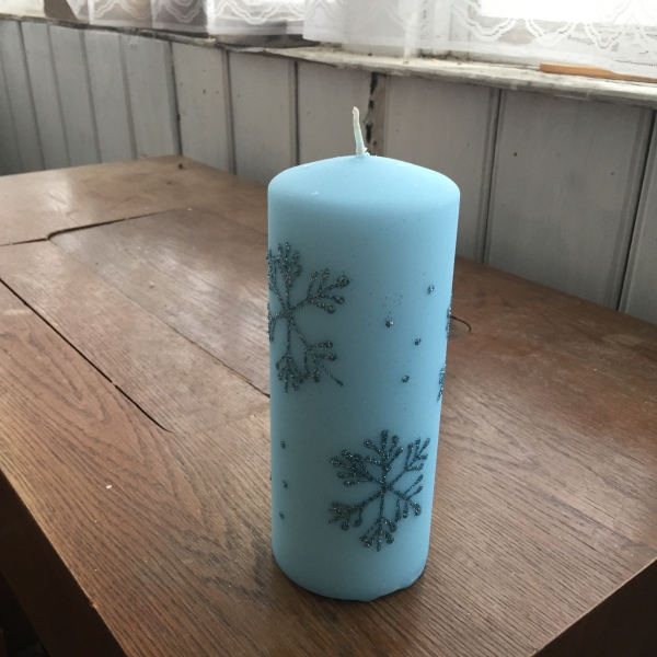Adventní svíce sněhová vločka válec modrý 7x18cm