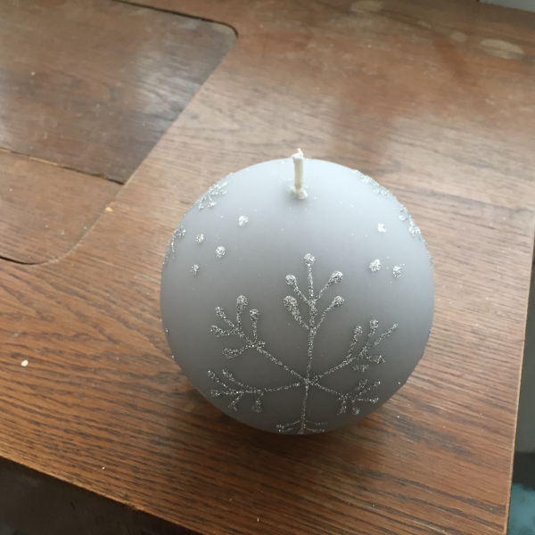 Adventní svíčky sněhová vločka koule šedá 10cm