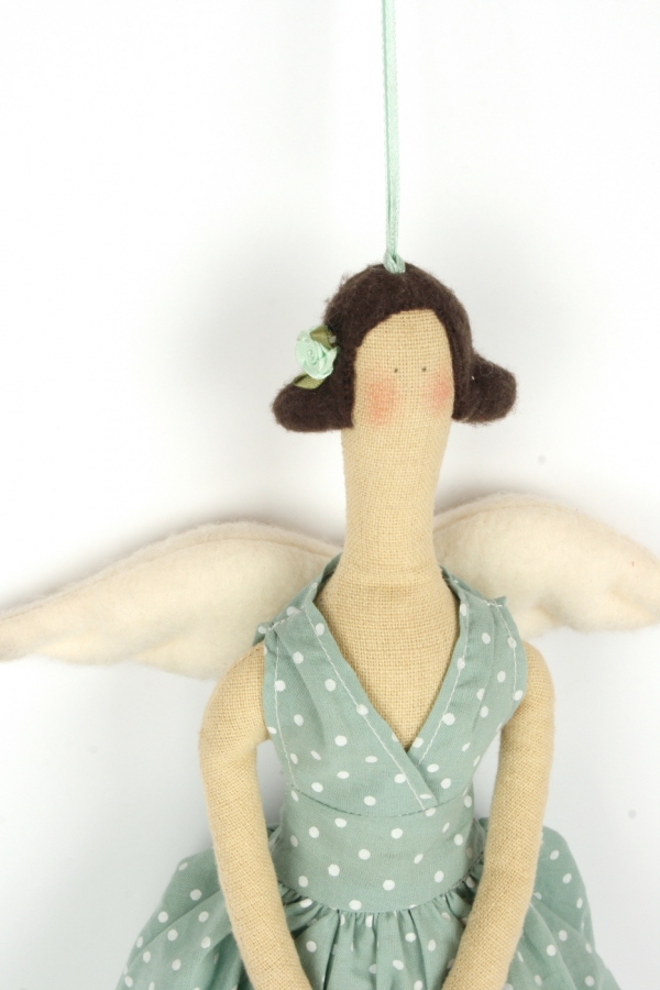 Anděl látkový - andělka v zelených šatech 45cm