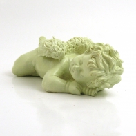 Anděl ležící na bříšku 19x7cm