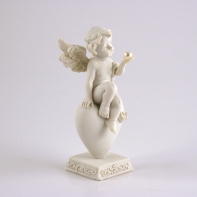 Anděl na srdíčku B 13cm