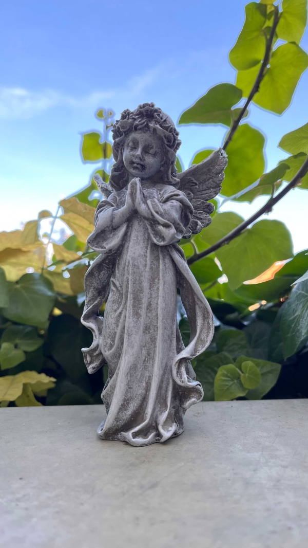 Anděl Sarafina 15 x 7,5 x 4 cm