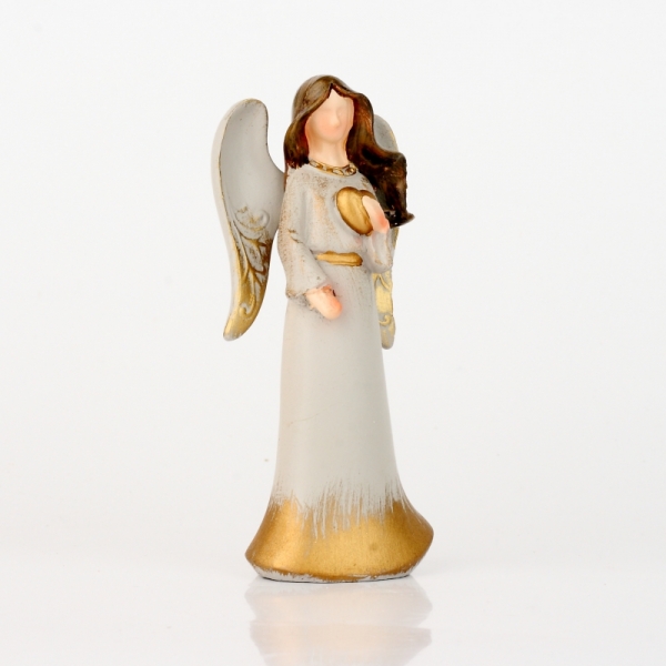 Anděl se srdcem na hrudi 9x5cm