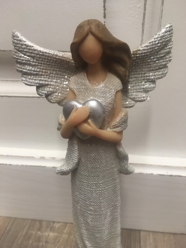 Anděl se srdcem třpytivý 24cm