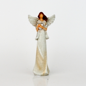 Anděl se srdcem v dlaních 18cm