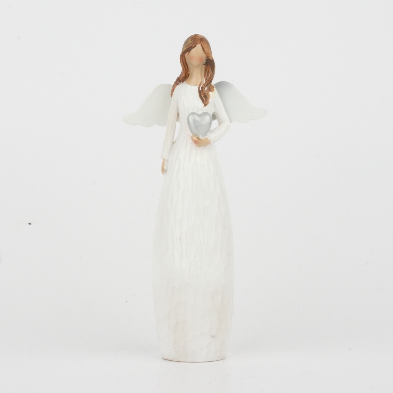 Anděl se stříbrným srdcem na dlani 16cm