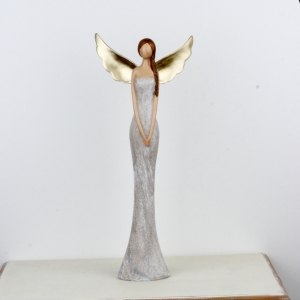 Anděl se zlatými křídly 47cm