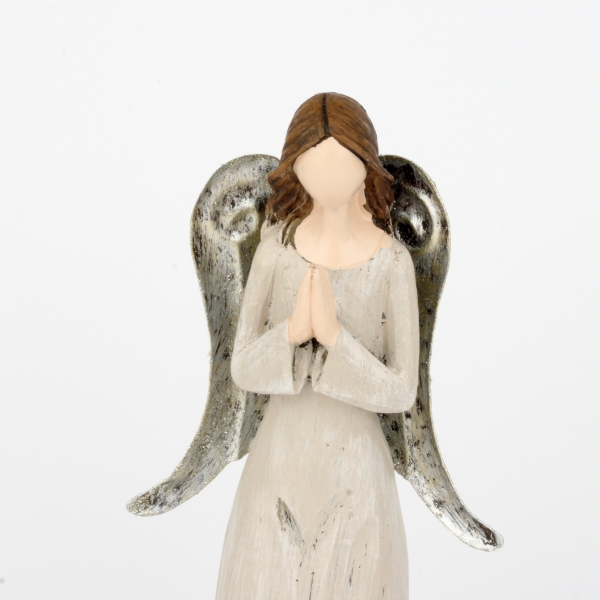 Anděl strážný klečící s kovovými křídly 20cm