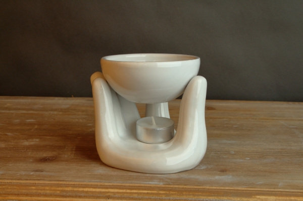 Aromalampa keramická dlaň bílá