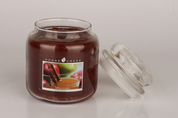 Aromatická svíčka v dóze jablečný cider Goose Creek 450g