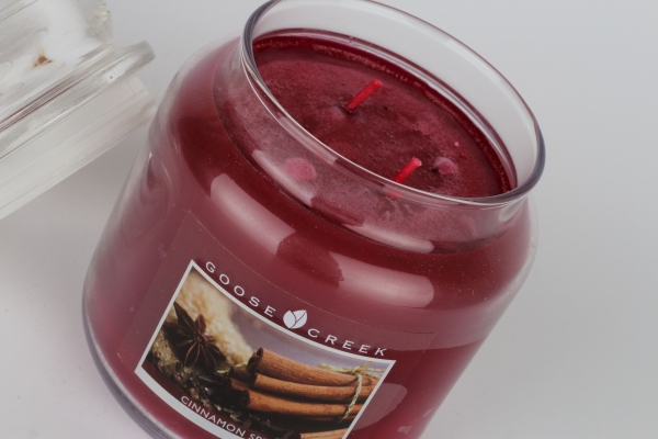 Aromatická svíčka ve skle skořice Goose Creek 450g