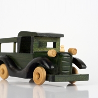 Autíčko dřevěné zelené 15x7x6cm