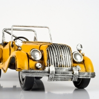 Autíčko retro železné žluté 30x11x14cm