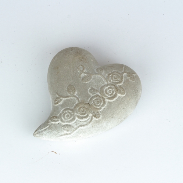 Betonová dekorace srdce 12x12cm