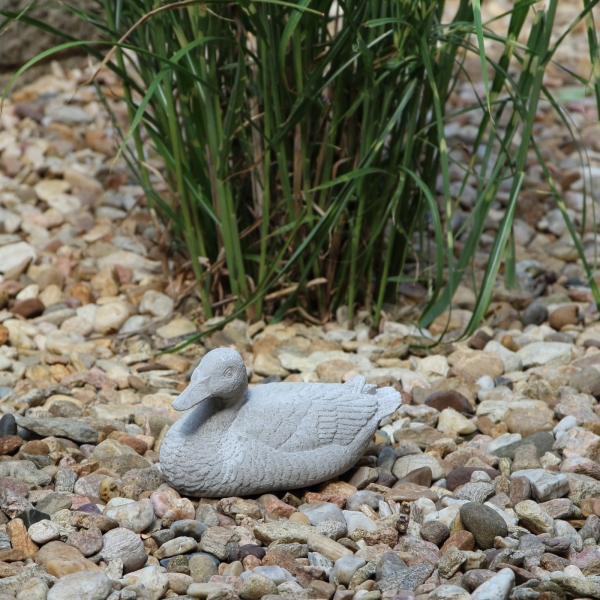Betonové sochy do zahrady Kachna šedá 14,5x7,5x7,5cm