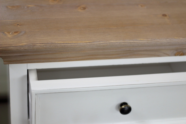 Bílá venkovská komoda s šuplíky 2+3 100x90x30cm