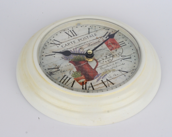 Bílé nástěnné hodiny s levandulí 22cm