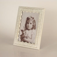 Bílý rámeček na fotografie s krajkou 14x19,5cm