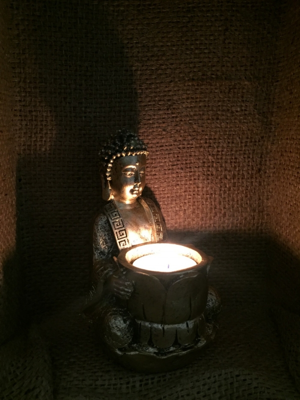 Buddha svícen 14cm