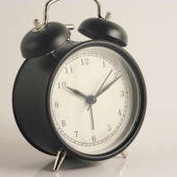 Budík Black classic 16cm