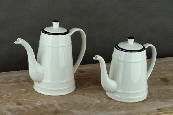 Čajová konvice porcelánová bílá 1l