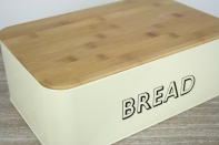 Chlebník s nápisem BREAD krémový 32,5x21x12cm