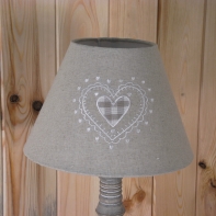 Cylindr na lampu motiv srdce - výška 15cm