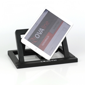 Dárek pro jablíčkáře - stojan na Ipad černý 24cm