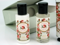 Dárkové balení kosmetiky Růže - tělové mléko 50ml, sprchový gel 50ml, krém na ruce 30ml