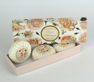 Dárkové italské mýdlo růžové květy 3x100g