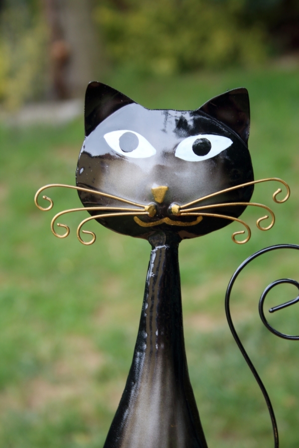 Dekorace kočka stojící 24cm