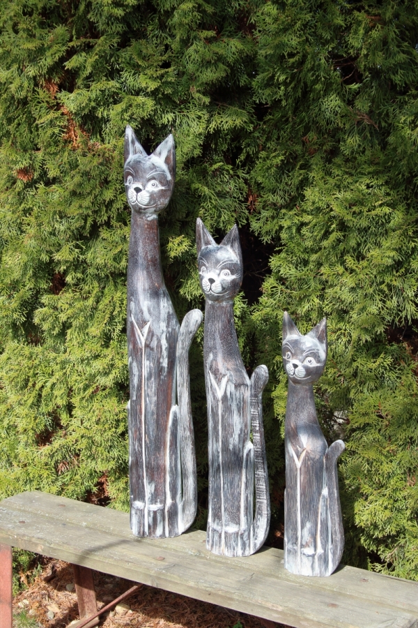 Dekorace kočka tmavě hnědá 60cm