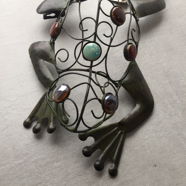 Dekorace na zeď žába 38x20x8cm