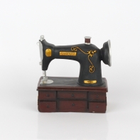 Dekorace šicí stroj 15x8x16cm