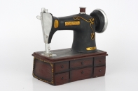 Dekorace šicí stroj 15x8x16cm