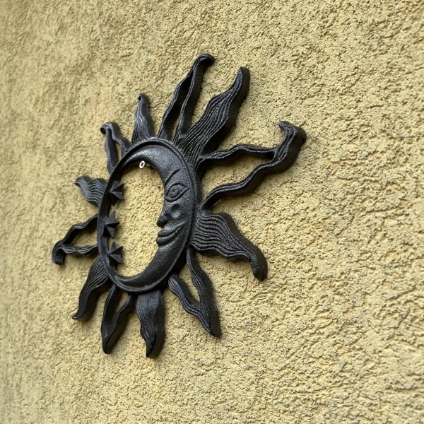 Dekorace slunce na zeď 36x26cm