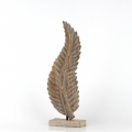 Dekorace z přírodního dřeva list 38cm