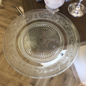 Dekorační broušený talíř 25,5cm