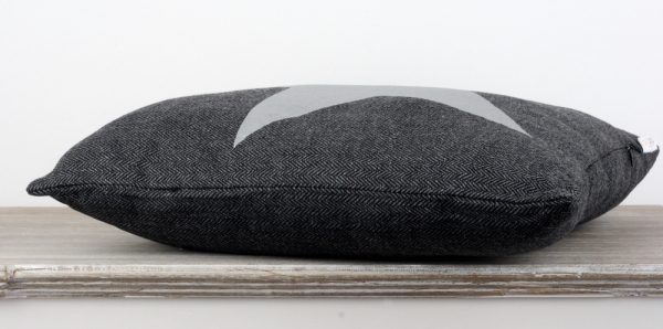 Dekorační polštář hvězda černý 45x45cm