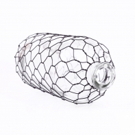 Dekorační váza sklenice s pletivem 26cm