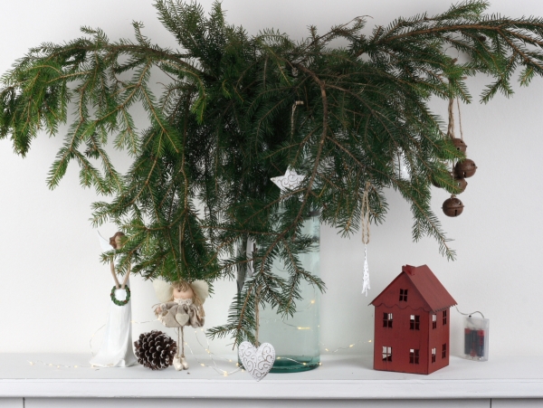 Dekorativní světelný LED drátek 195cm