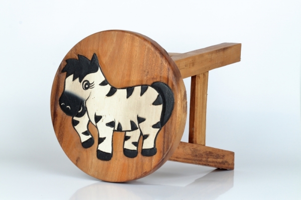 Dětská dřevěná stolička zebra 26cm