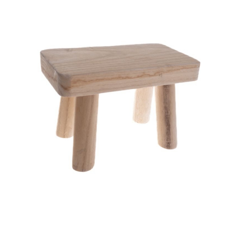 Dětská stolička ze dřeva