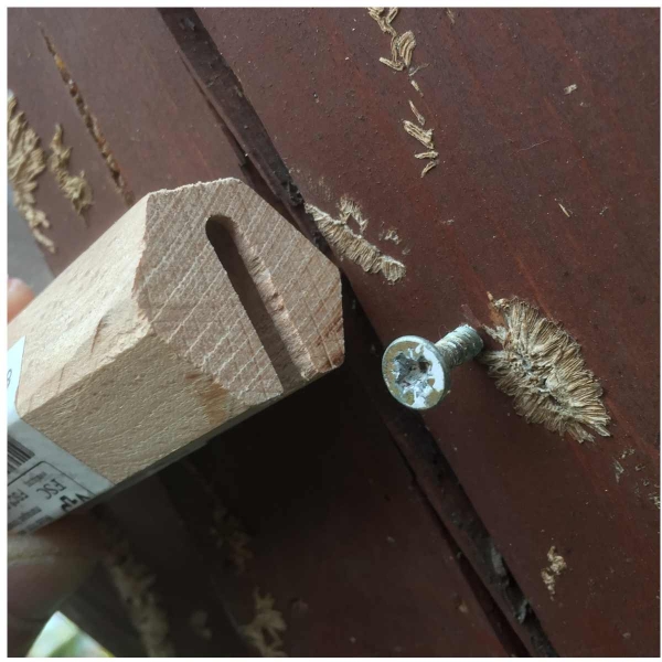 Domeček pro divokou včelu 6 komůrek