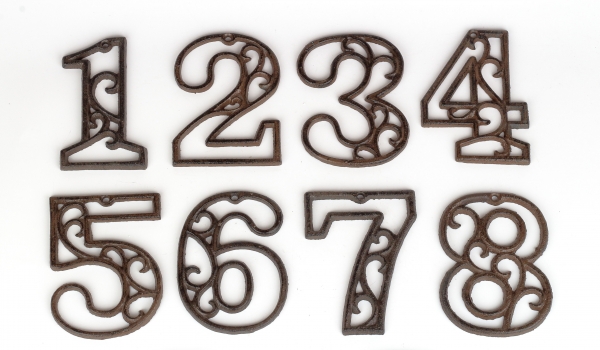 Domovní číslo 4 litina 8,8x12cm