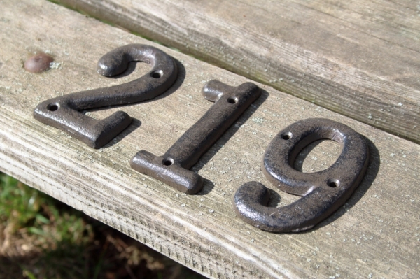 Domovní číslo na fasádu - 8