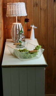 Doplňky do kuchyně - košík - tác bílý kov 28,5x41x10cm