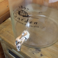 Dóza na limonádu s kohoutkem Garden - černý text 10l