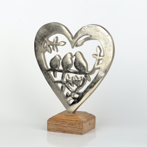 Dřevěná dekorace ptáčci v srdci 22cm